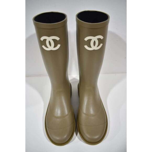 Chanel 22K Dark Beige Caoutchouc White CC Logo High Pull On Rubber Rain Boots 41 - Picture 5 of 12